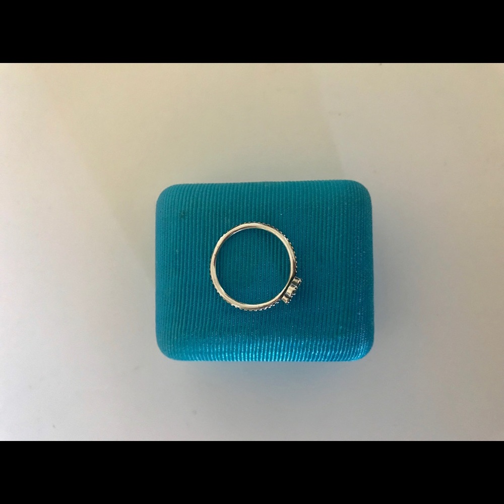 Genuine 925 silver ring brandnew with cz - Picture 5 of 7